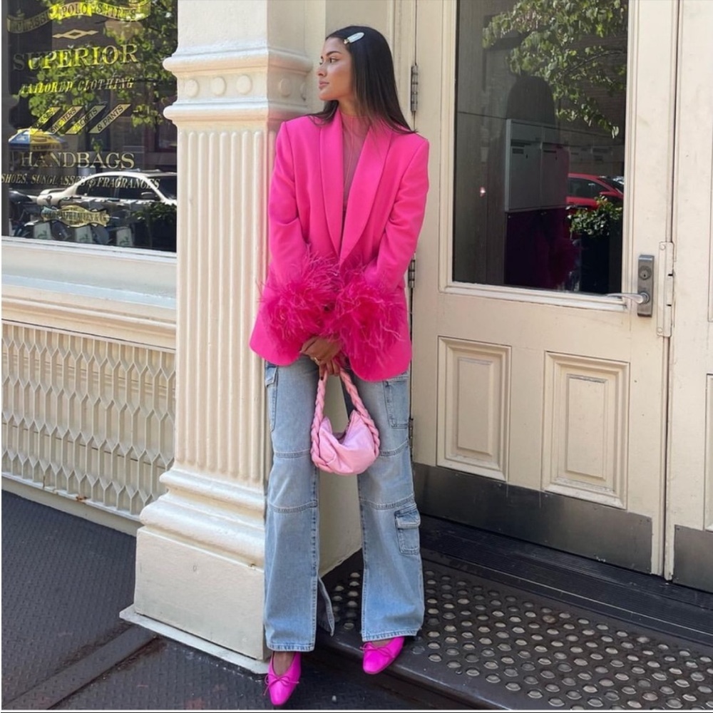 LAST FEW 🫶🏼 ZARA NWT BLOGGERS FAV PINK FEATHER BLAZER - Picture 5 of 16